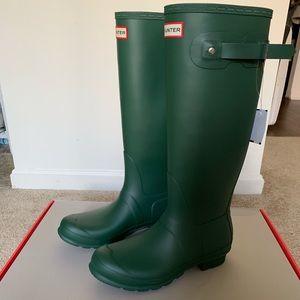 Hunter boots tall